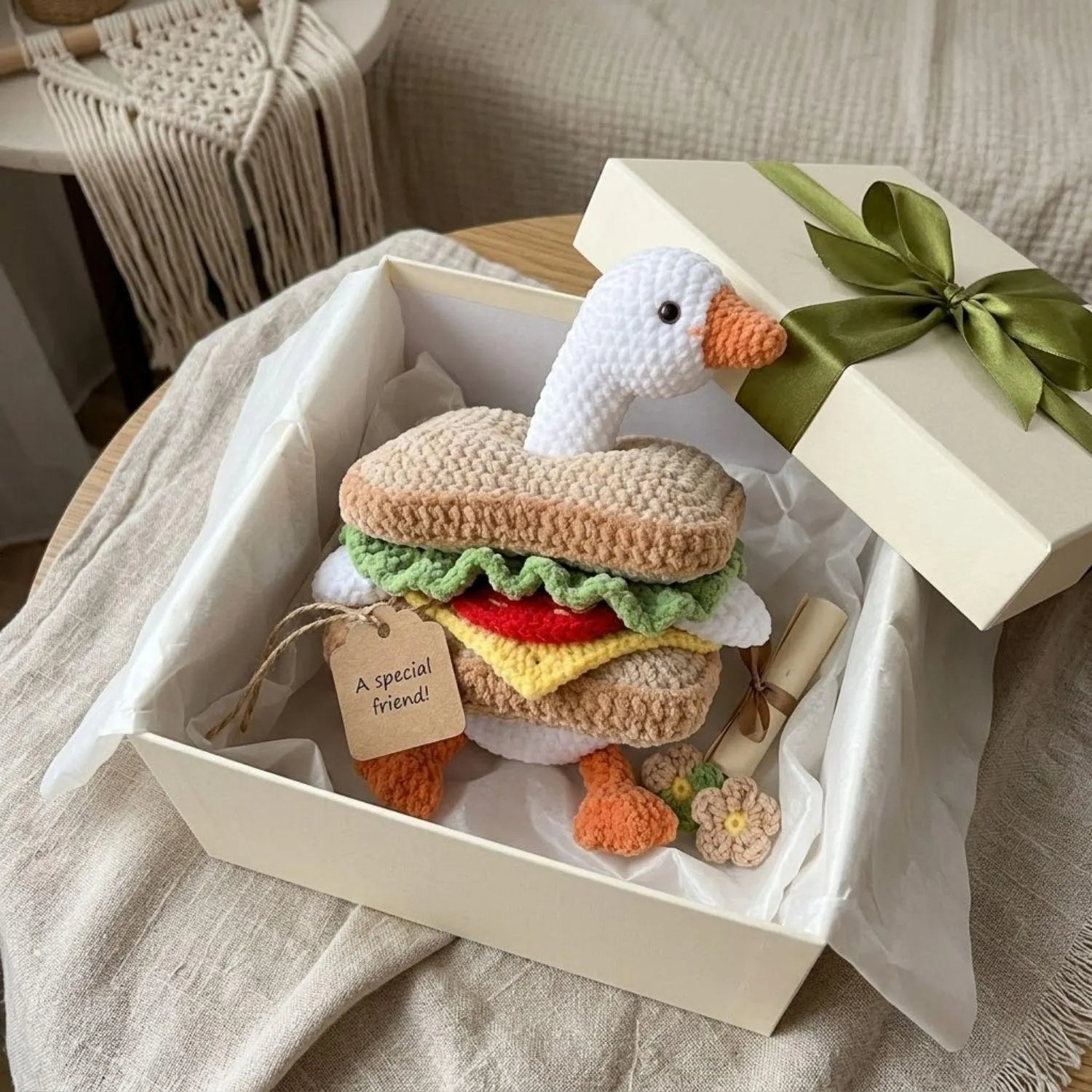 Handmade Crochet Goose Sandwich Plush Toy, Funny Food Amigurumi Doll, Cute Duck Plushie, Kawaii Crochet Food Toy Gift, Soft Handmade Plush