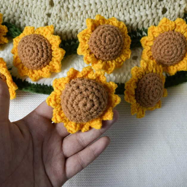 Knitted Sunflower Bouquet Blanket, Handmade Crochet Bouquet Blanket, Sunflower Break Blanket, Knitted Bouquet, Birthday/Wedding Gift