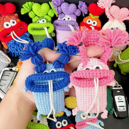 Handmade Crochet Key Case/Holder, Novelty Crochet Sausage Mouth Car Key Case, Cute Hand Knit Yarn Crochet Key Cover